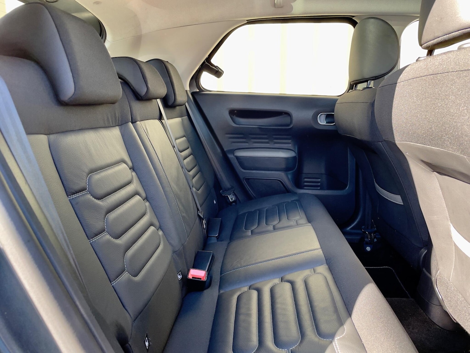 Used Citroen C4 Cactus 2017 for sale - 76042555: Photo 8