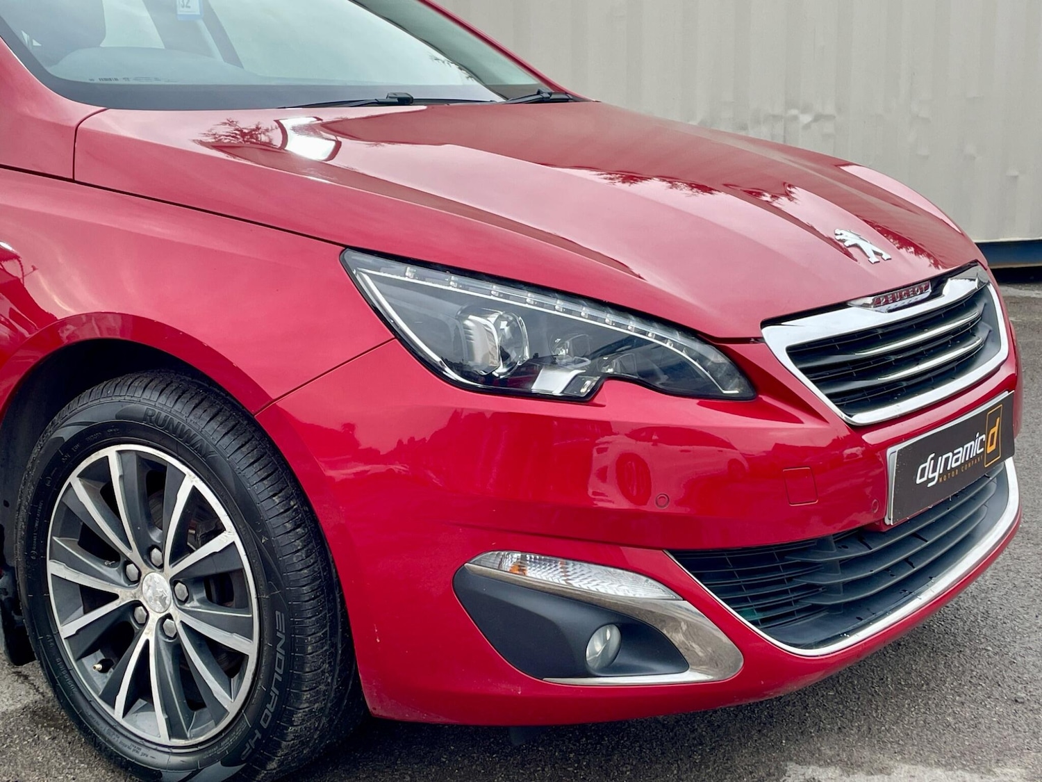 Used Peugeot 308 2015 for sale - 76512170: Photo 14