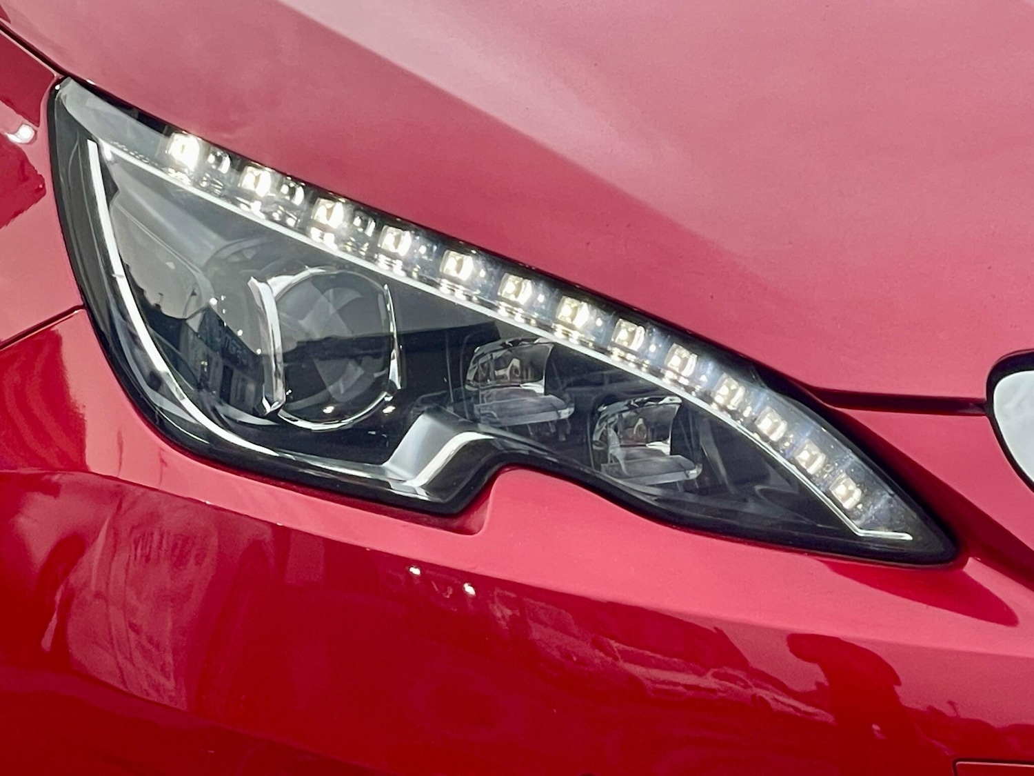 Used Peugeot 308 2015 for sale - 76512170: Photo 15