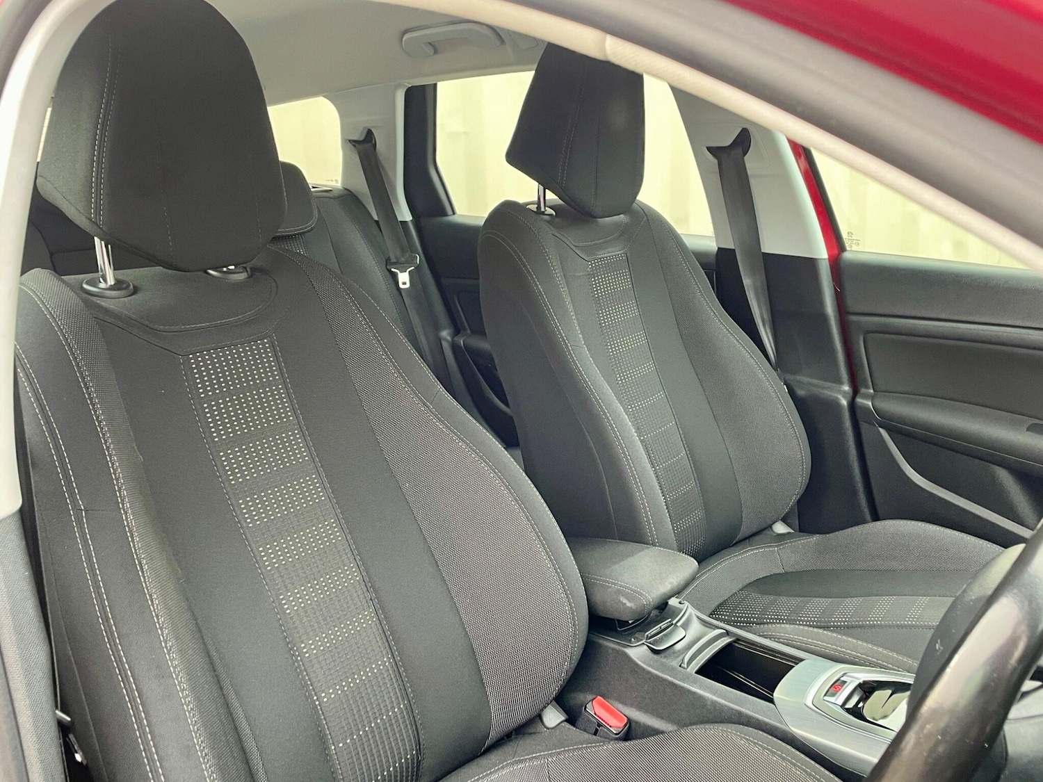 Used Peugeot 308 2015 for sale - 76512170: Photo 27