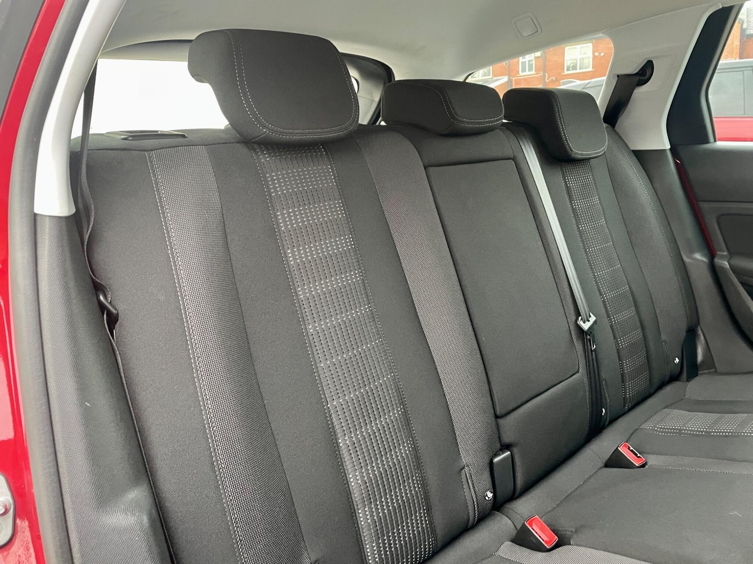 Used Peugeot 308 2015 for sale - 76512170: Photo 8