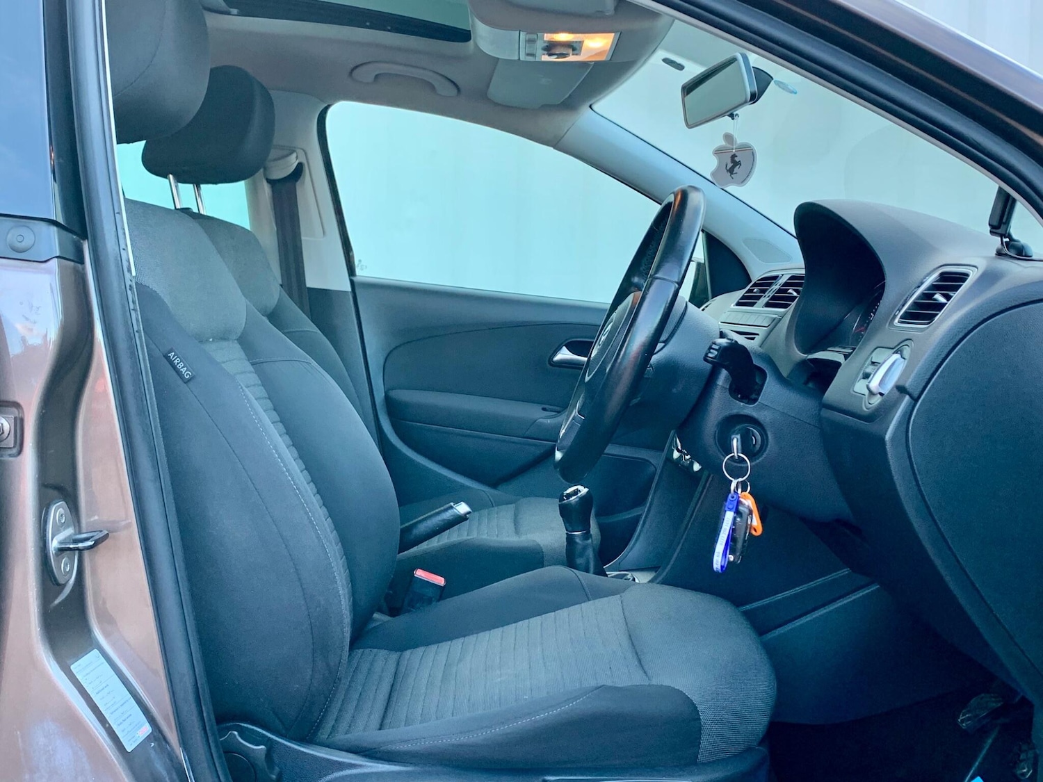 Used Volkswagen Polo for sale - 76994761: Photo 31