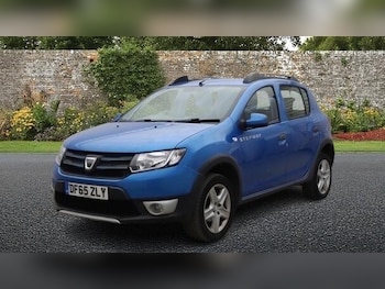 Used Dacia Sandero Stepway 2015 for sale - 78923152: Photo
