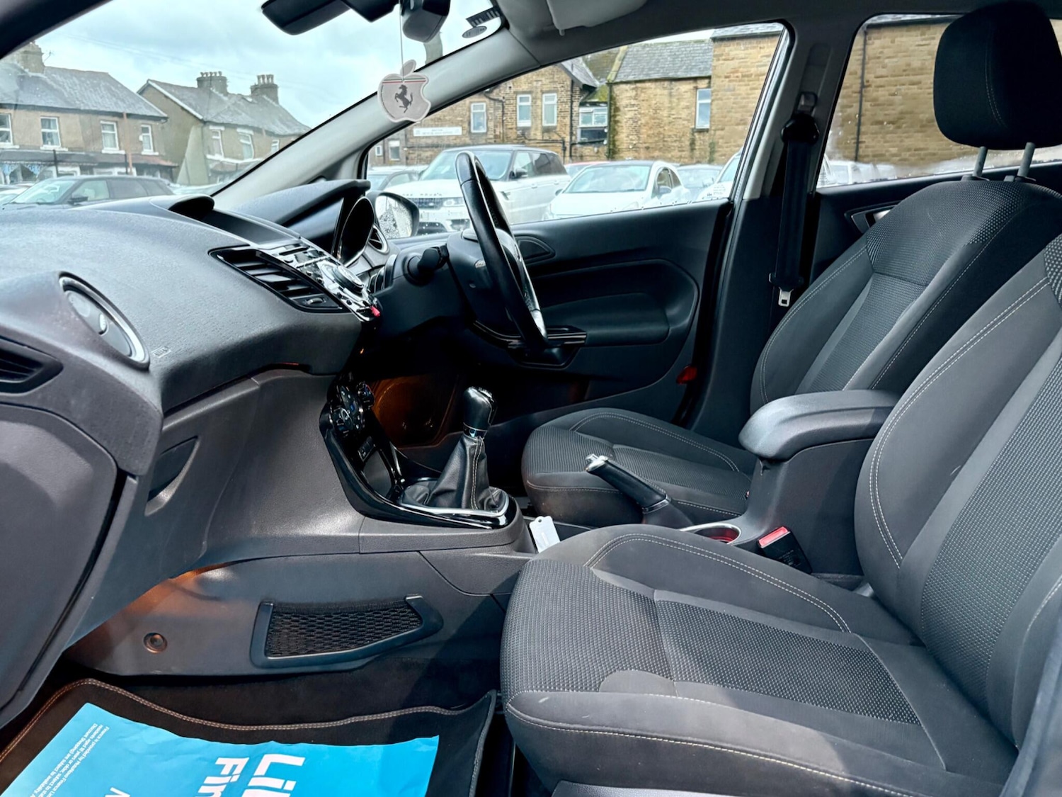 Used Ford Fiesta 2015 for sale - 76742997: Photo 41