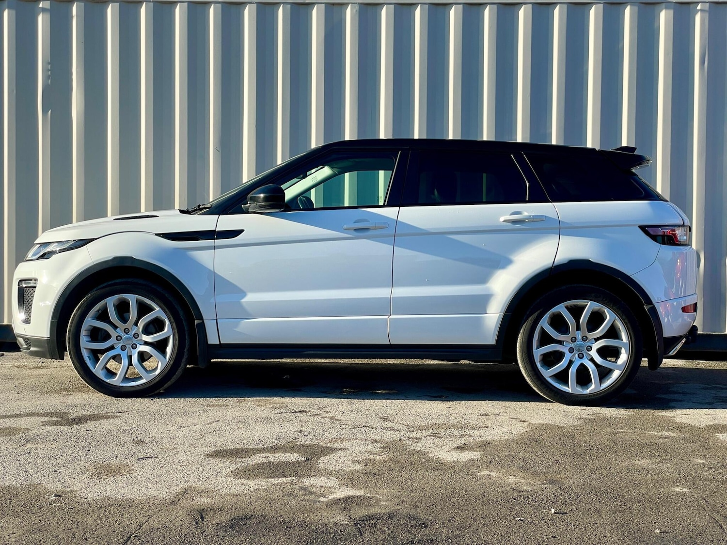 Used Land Rover Range Rover Evoque 2015 for sale - 76714425: Photo 19