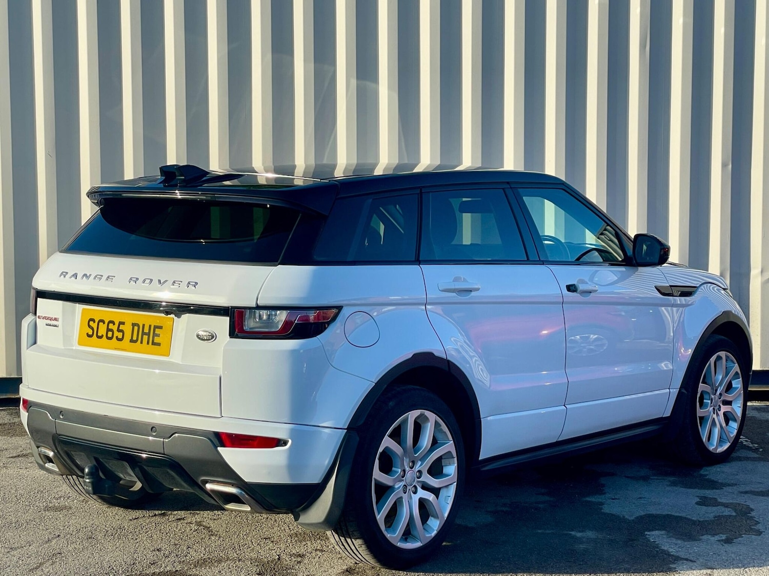 Used Land Rover Range Rover Evoque 2015 for sale - 76714425: Photo 4