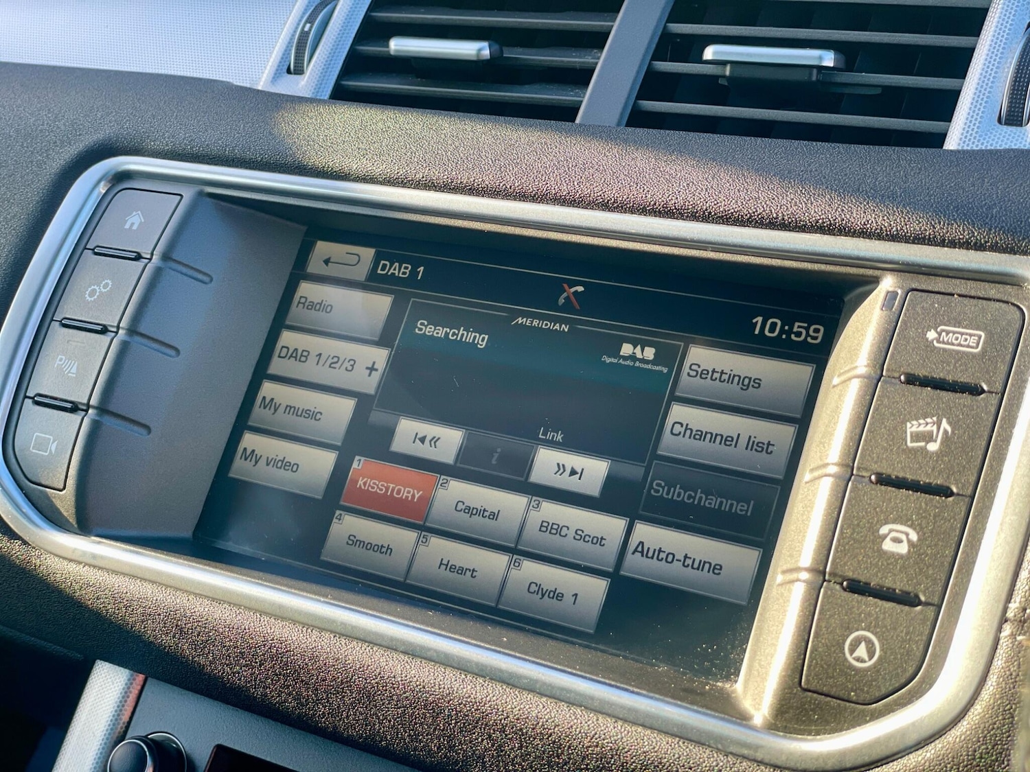 Used Land Rover Range Rover Evoque 2015 for sale - 76714425: Photo 46