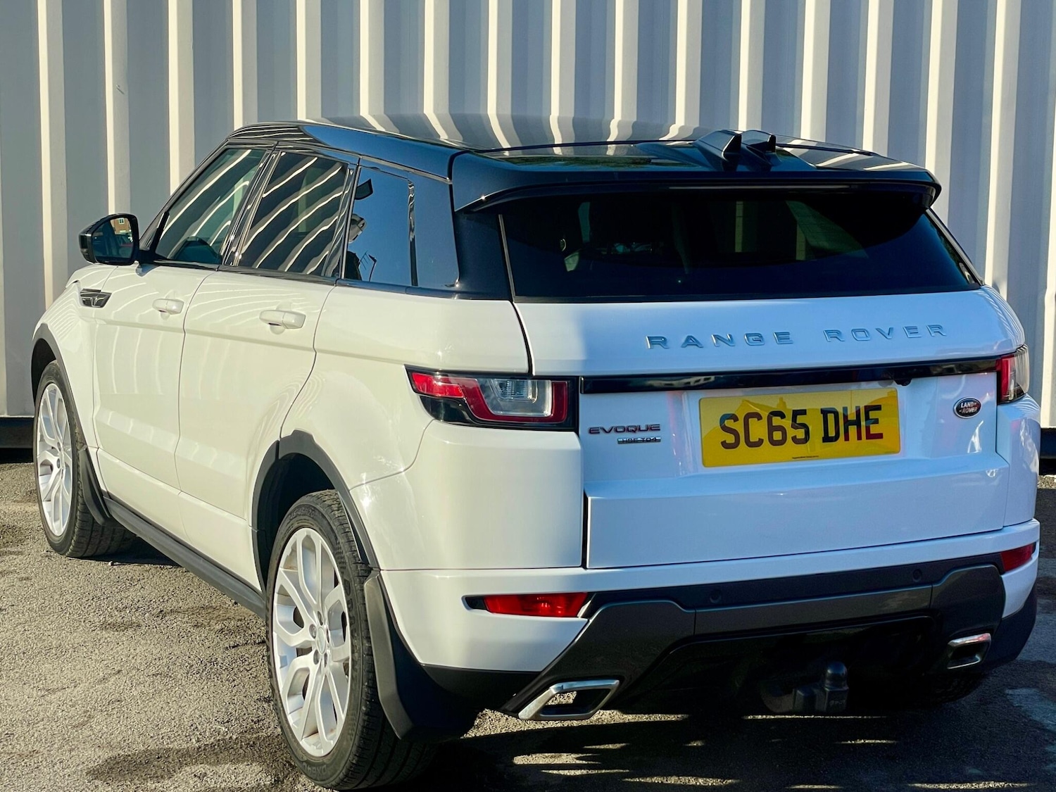 Used Land Rover Range Rover Evoque 2015 for sale - 76714425: Photo 5