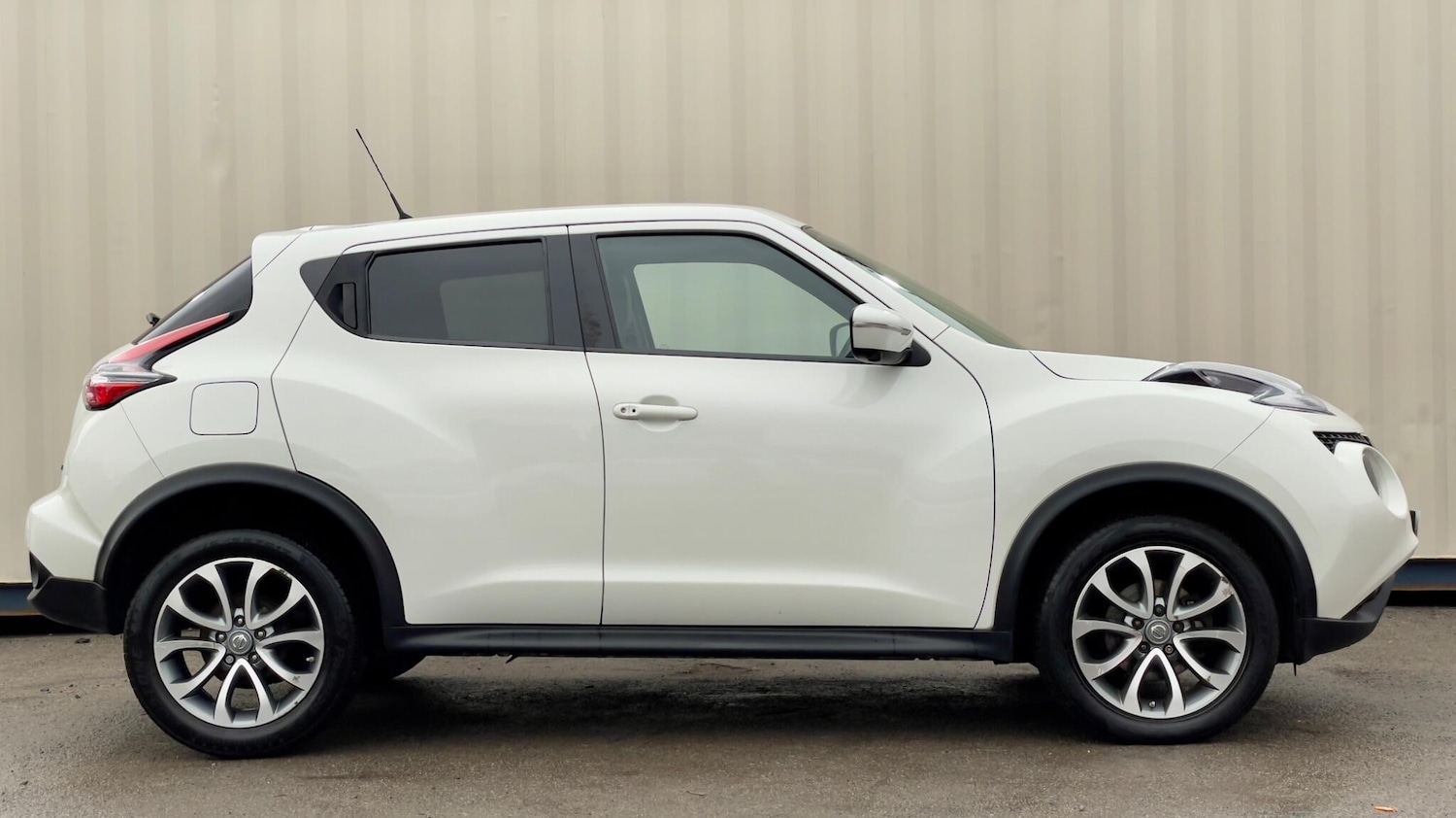 Used Nissan Juke for sale - 76727742: Photo 18