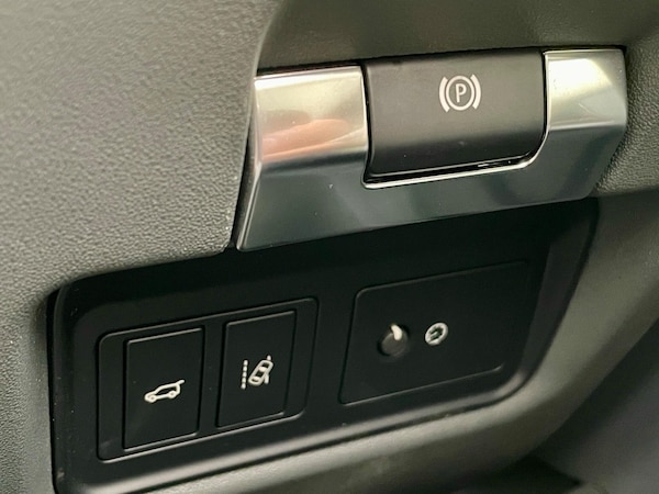 Used Jaguar E-Pace 2019 for sale - 76326721: Photo 26
