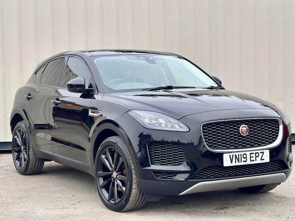 Used Jaguar E-Pace 2019 for sale - 76326721: Photo 2