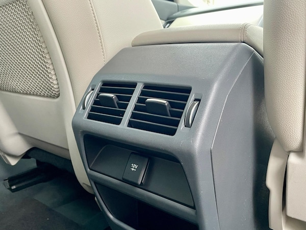 Used Jaguar E-Pace 2019 for sale - 76326721: Photo 32