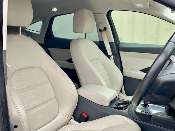 Used Jaguar E-Pace 2019 for sale - 76326721: Photo 7