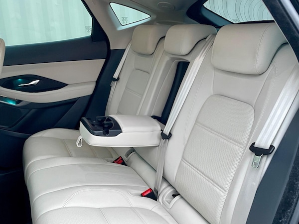 Used Jaguar E-Pace 2019 for sale - 76326721: Photo 9