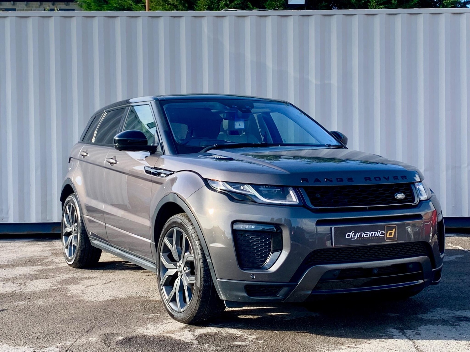 Used Land Rover Range Rover Evoque 2017 for sale - 76499707: Photo 2