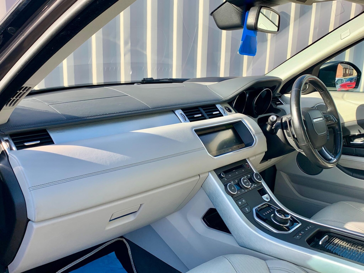 Used Land Rover Range Rover Evoque 2017 for sale - 76499707: Photo 47