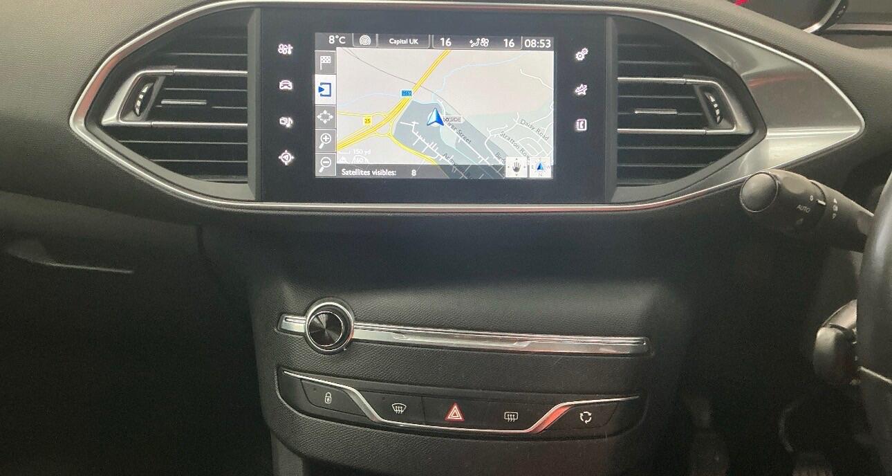 Used Peugeot 308 2016 for sale - 77970248: Photo 9