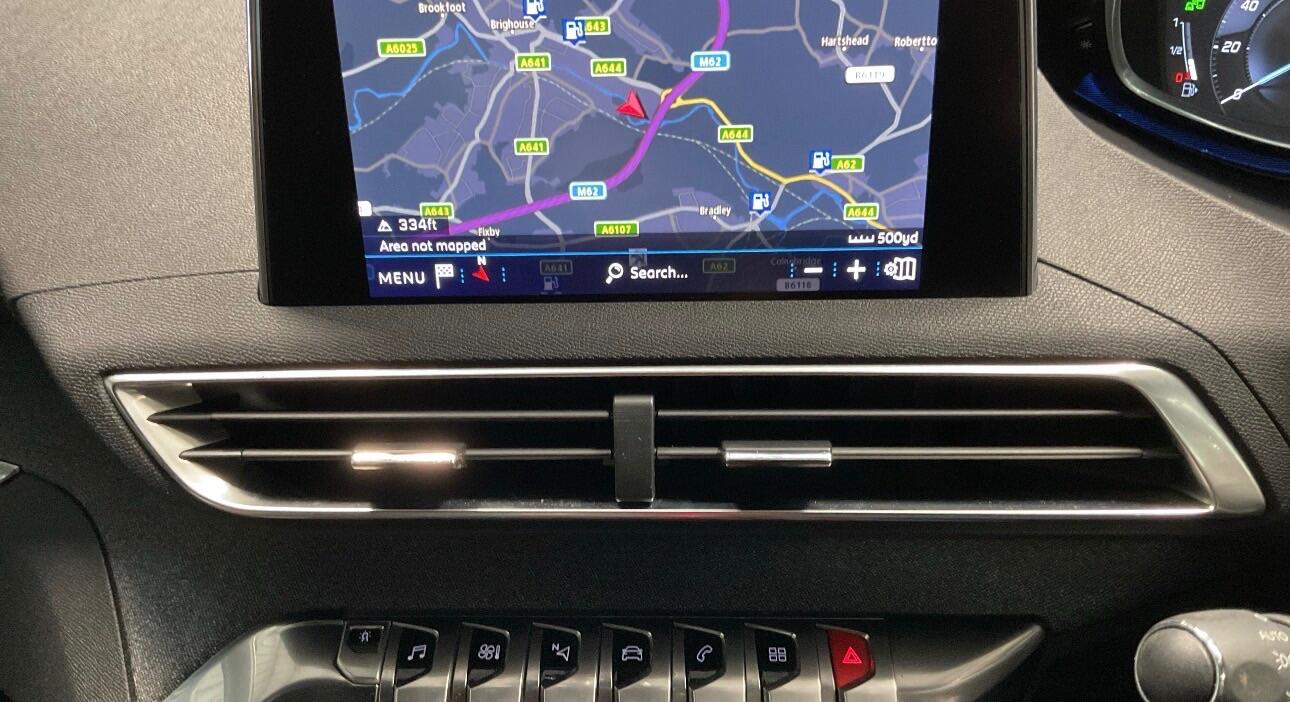 Used Peugeot 3008 2018 for sale - 77564685: Photo 12