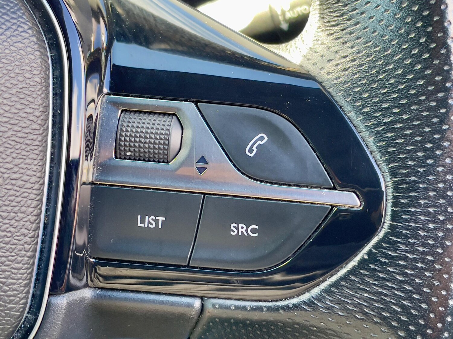 Used Peugeot 3008 for sale - 77909682: Photo 46