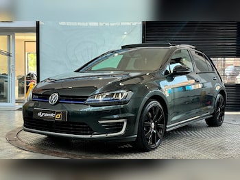 Used Volkswagen Golf 2016 for sale - 79169391: Photo