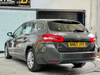 Used Peugeot 308 2017 for sale - 78999863: Photo