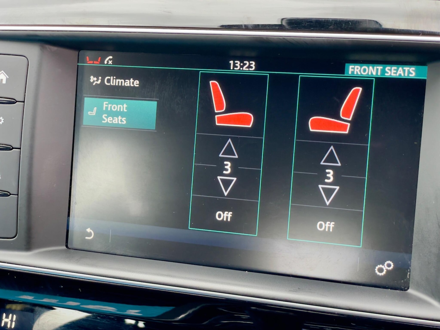 Used Jaguar XE 2016 for sale - 77633024: Photo 11