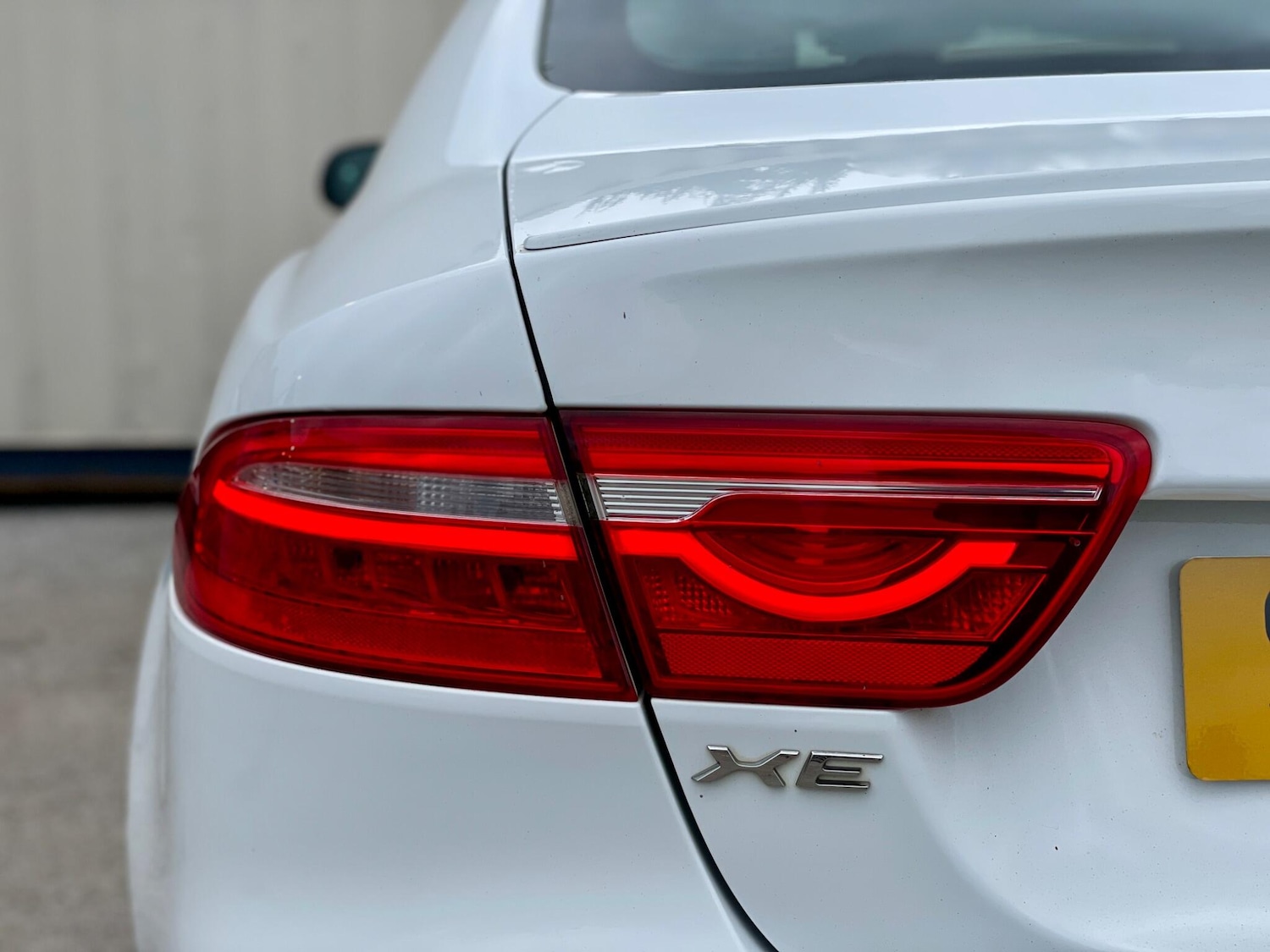 Used Jaguar XE 2016 for sale - 77633024: Photo 26