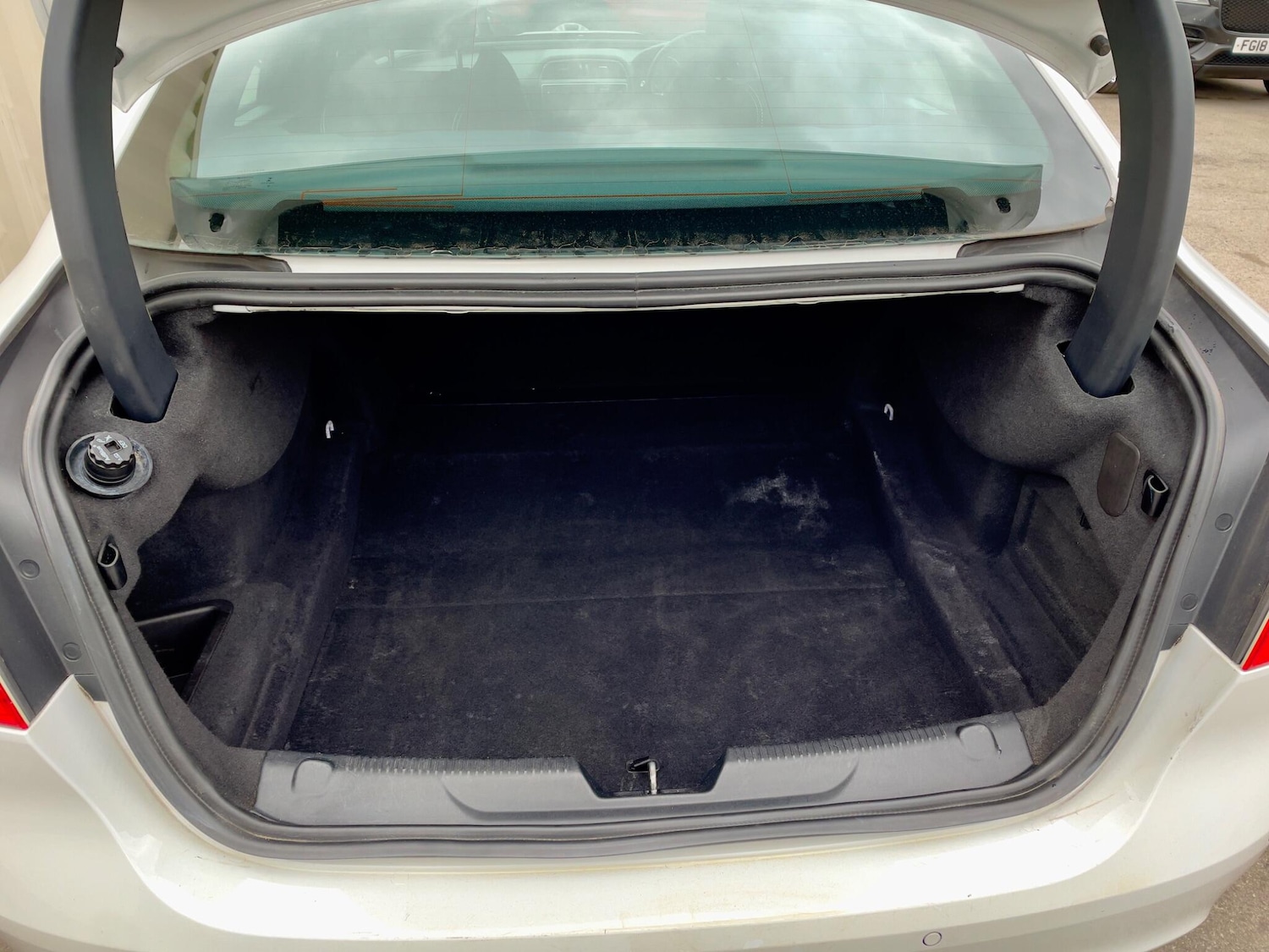 Used Jaguar XE 2016 for sale - 77633024: Photo 39