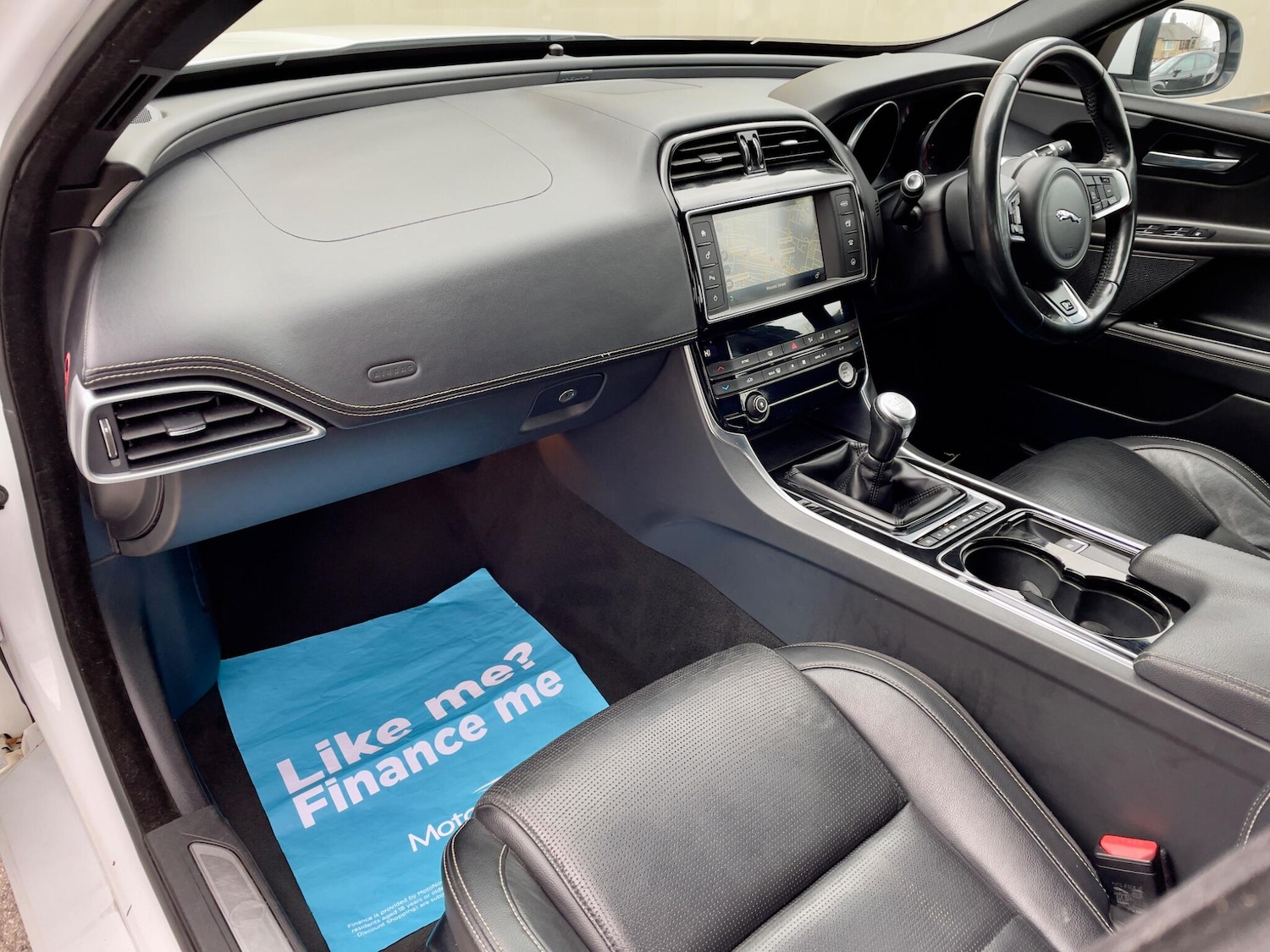 Used Jaguar XE 2016 for sale - 77633024: Photo 44