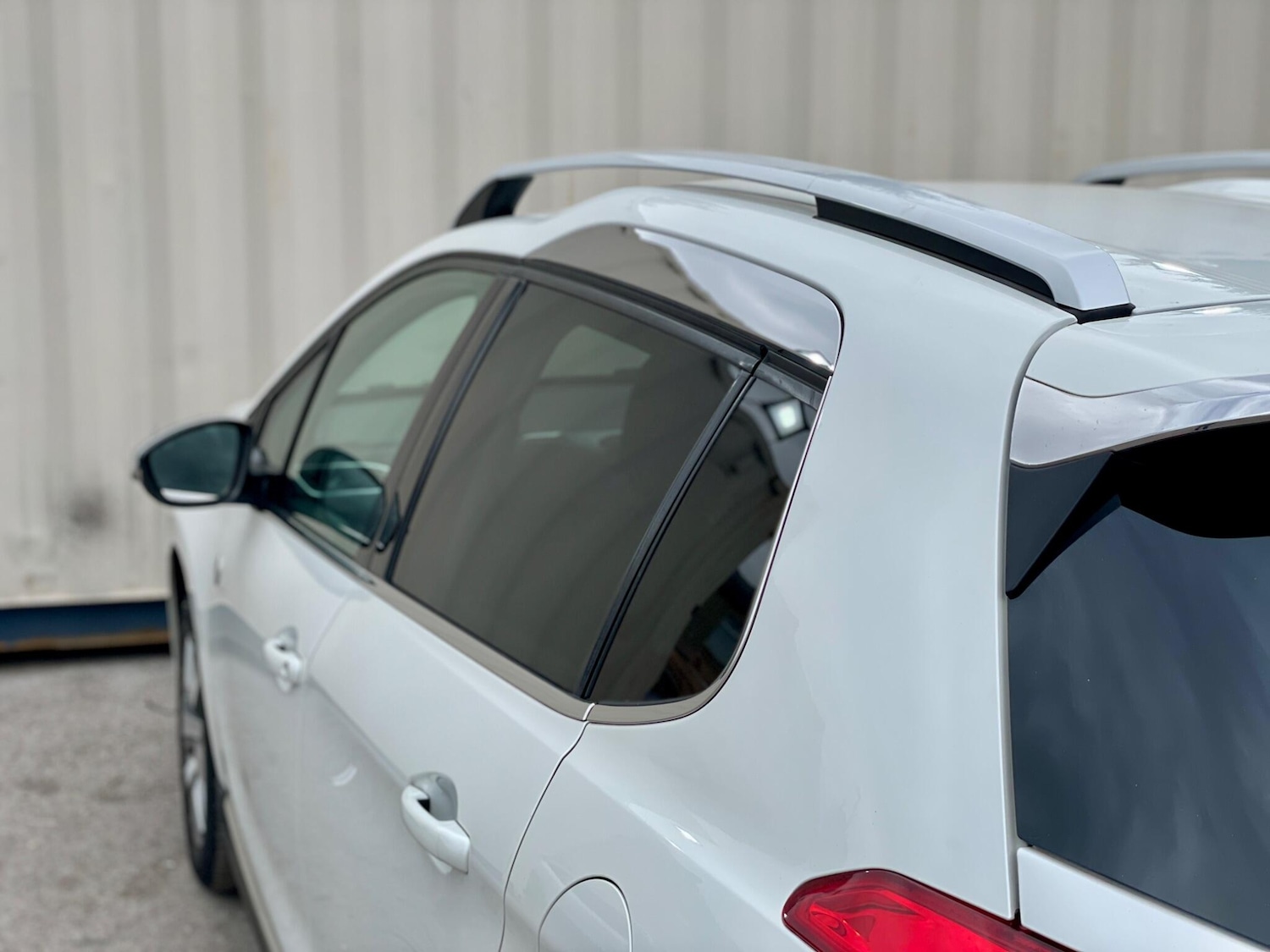 Used Peugeot 2008 2015 for sale - 78127928: Photo 26