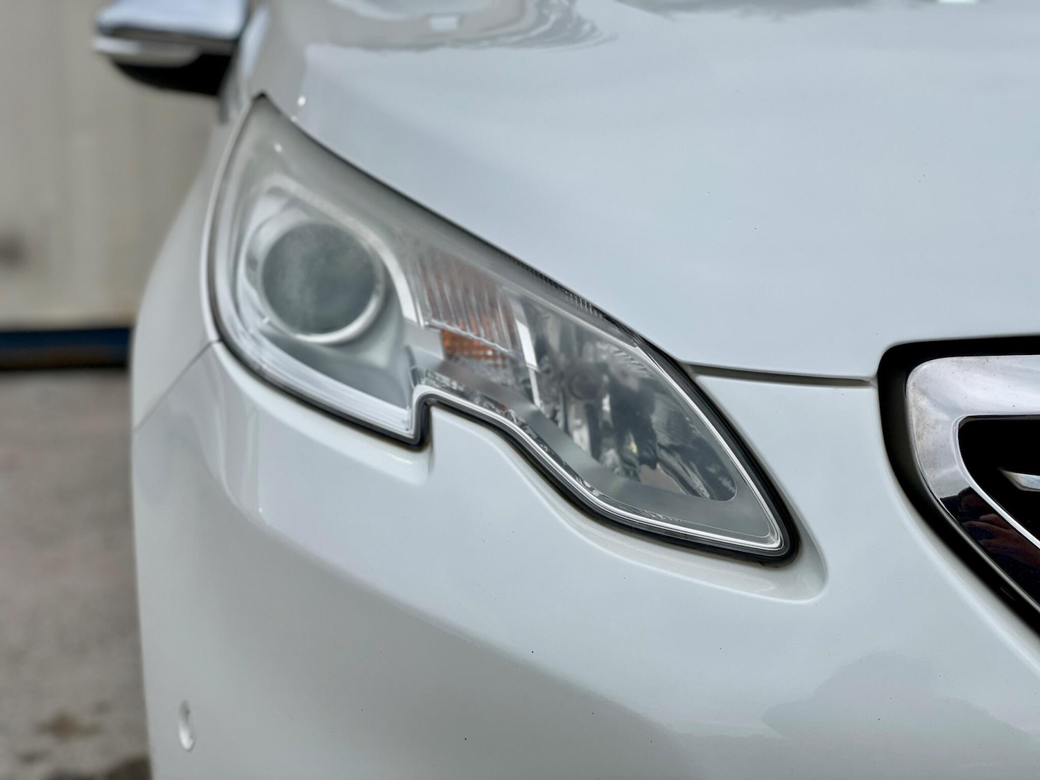 Used Peugeot 2008 2015 for sale - 78127928: Photo 28