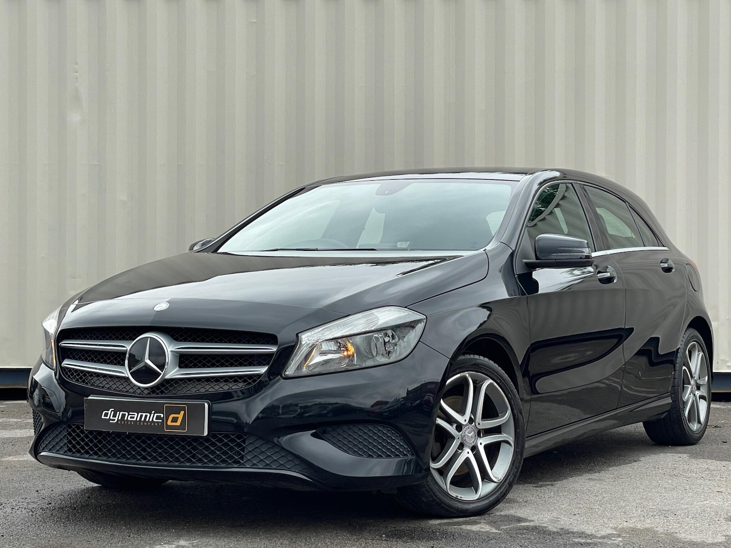 Used Mercedes-Benz A-Class 2015 for sale - 76151906: Photo 1
