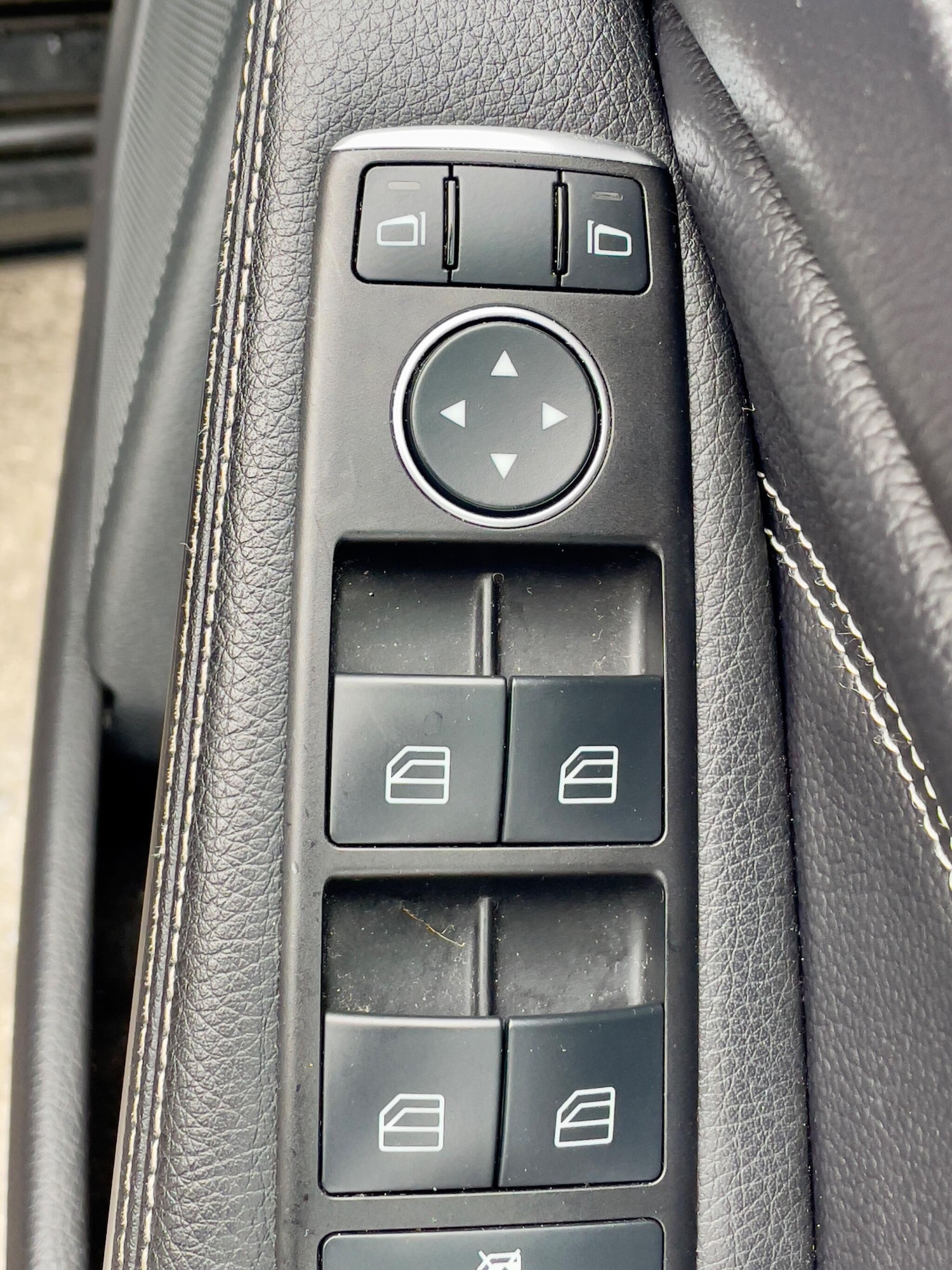 Used Mercedes-Benz A-Class 2015 for sale - 76151906: Photo 33