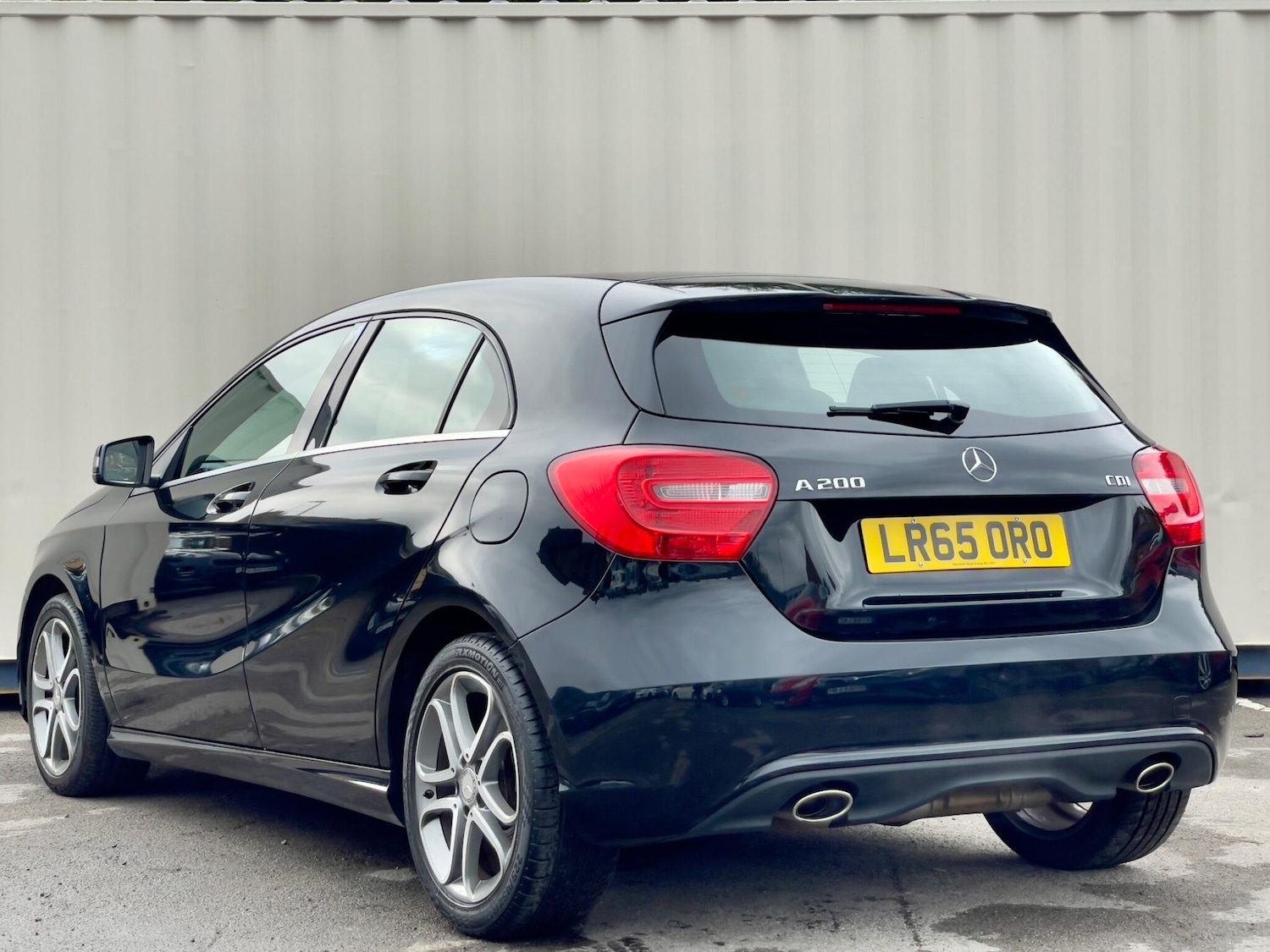 Used Mercedes-Benz A-Class 2015 for sale - 76151906: Photo 4