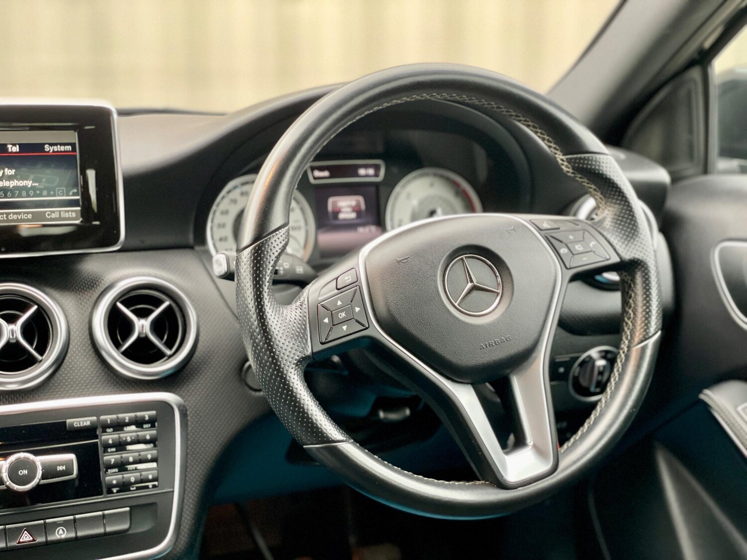 Used Mercedes-Benz A-Class 2015 for sale - 76151906: Photo 41