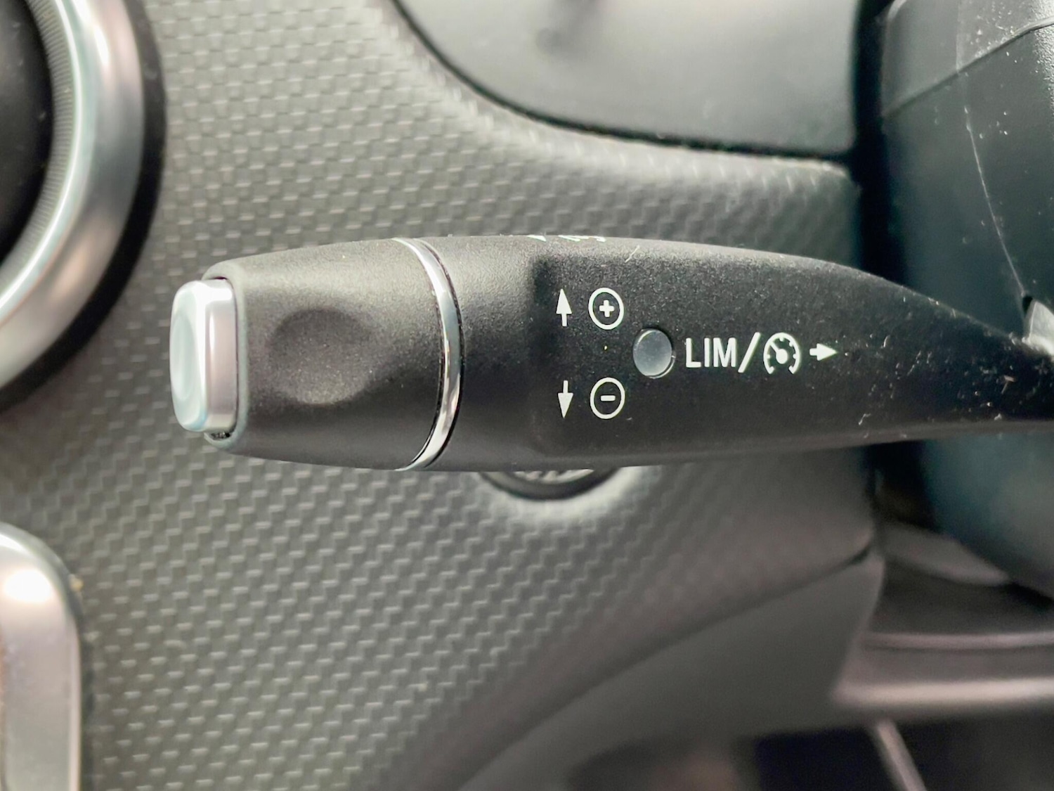 Used Mercedes-Benz A-Class 2015 for sale - 76151906: Photo 48