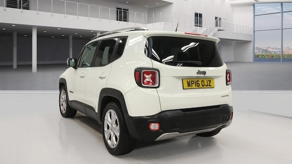 Used Jeep Renegade 2016 for sale - 76283164: Photo 4