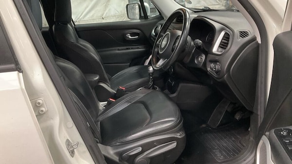 Used Jeep Renegade 2016 for sale - 76283164: Photo 7