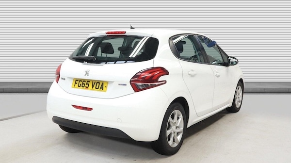 Used Peugeot 208 2015 for sale - 76215647: Photo 4