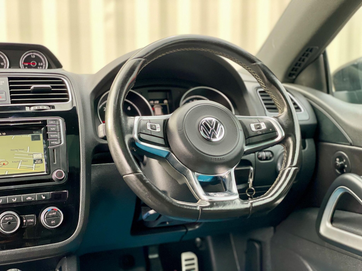 Used Volkswagen Scirocco for sale - 76727293: Photo 42