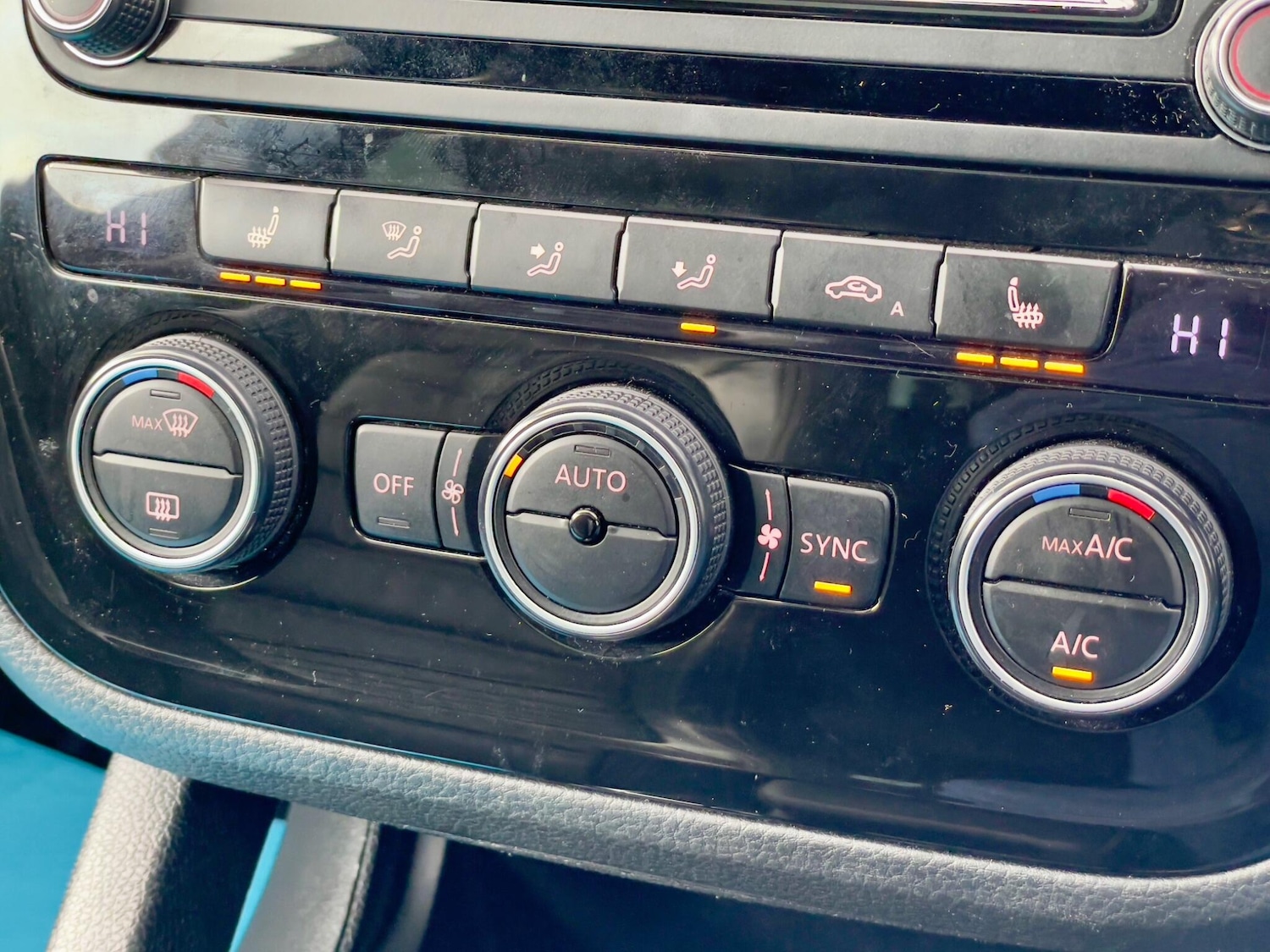 Used Volkswagen Scirocco for sale - 76727293: Photo 56