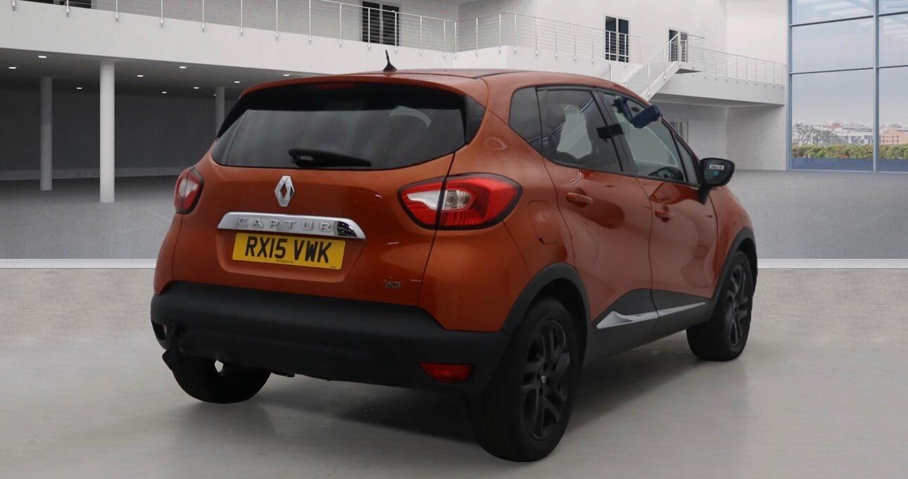 Used Renault Captur for sale - 76728196: Photo 3