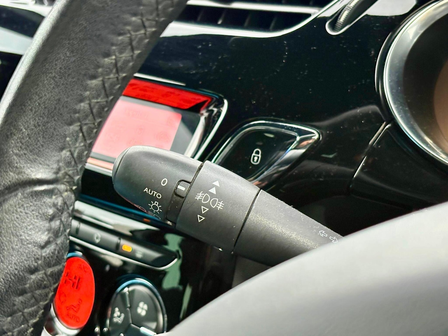 Used Citroen DS3 2014 for sale - 77305332: Photo 34