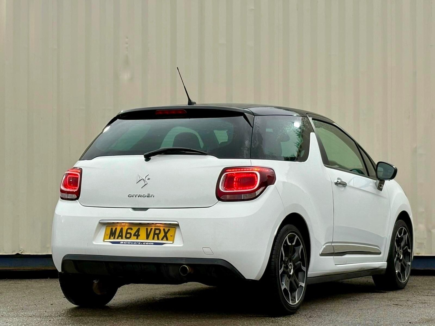 Used Citroen DS3 2014 for sale - 77305332: Photo 4