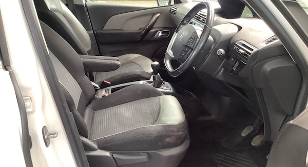 Used Citroen C4 Picasso 2015 for sale - 74667553: Photo 4