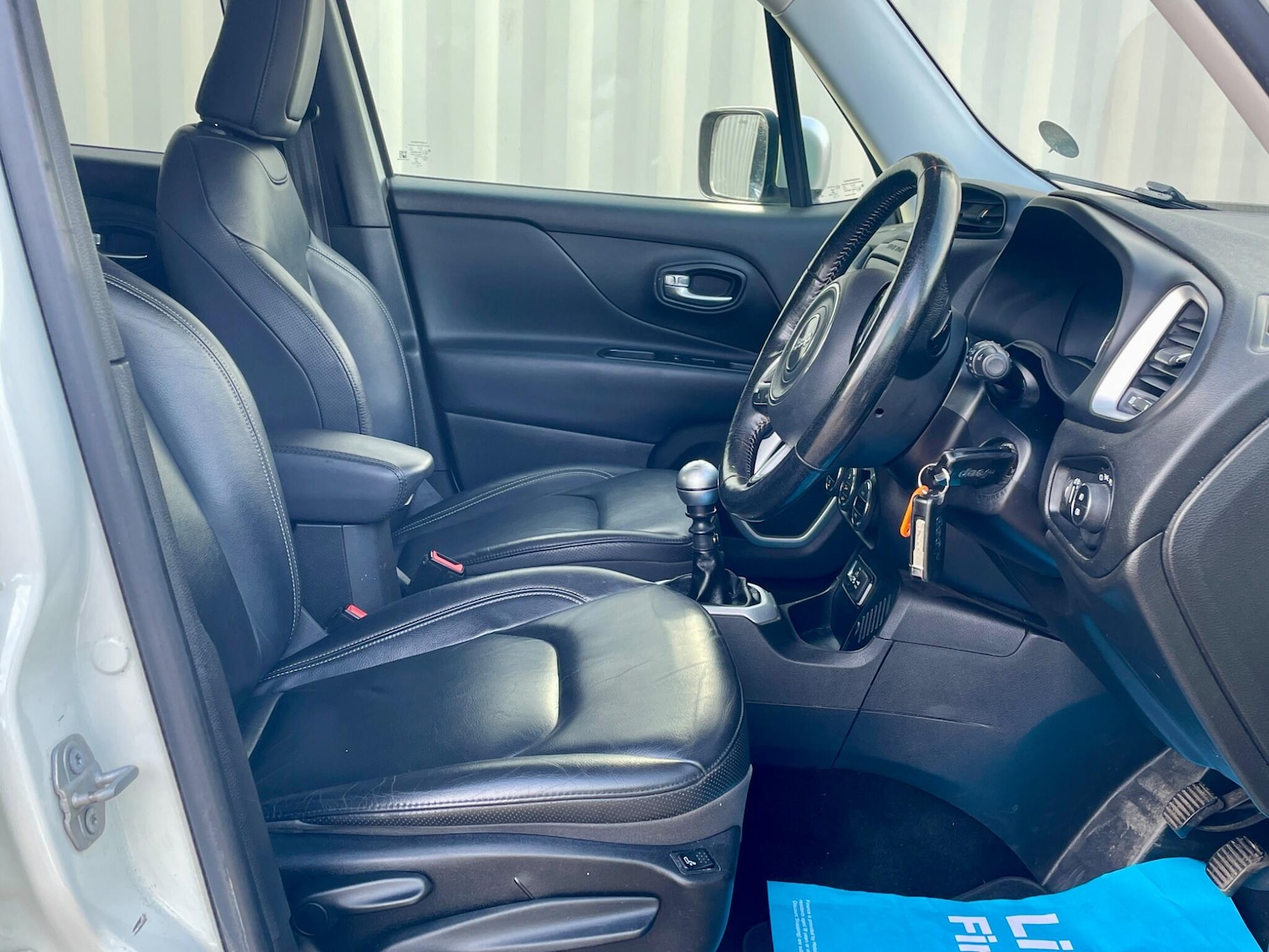 Used Jeep Renegade 2016 for sale - 76996500: Photo 32