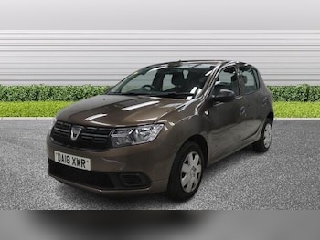 Used Dacia Sandero 2018 for sale - 79158036: Photo
