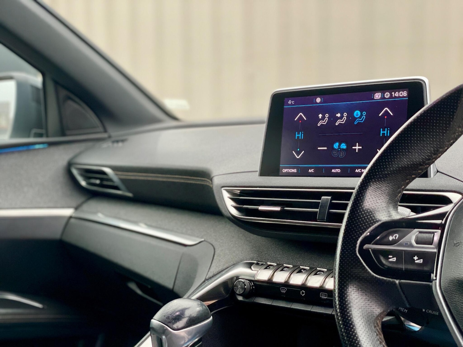 Used Peugeot 3008 2017 for sale - 77625574: Photo 38