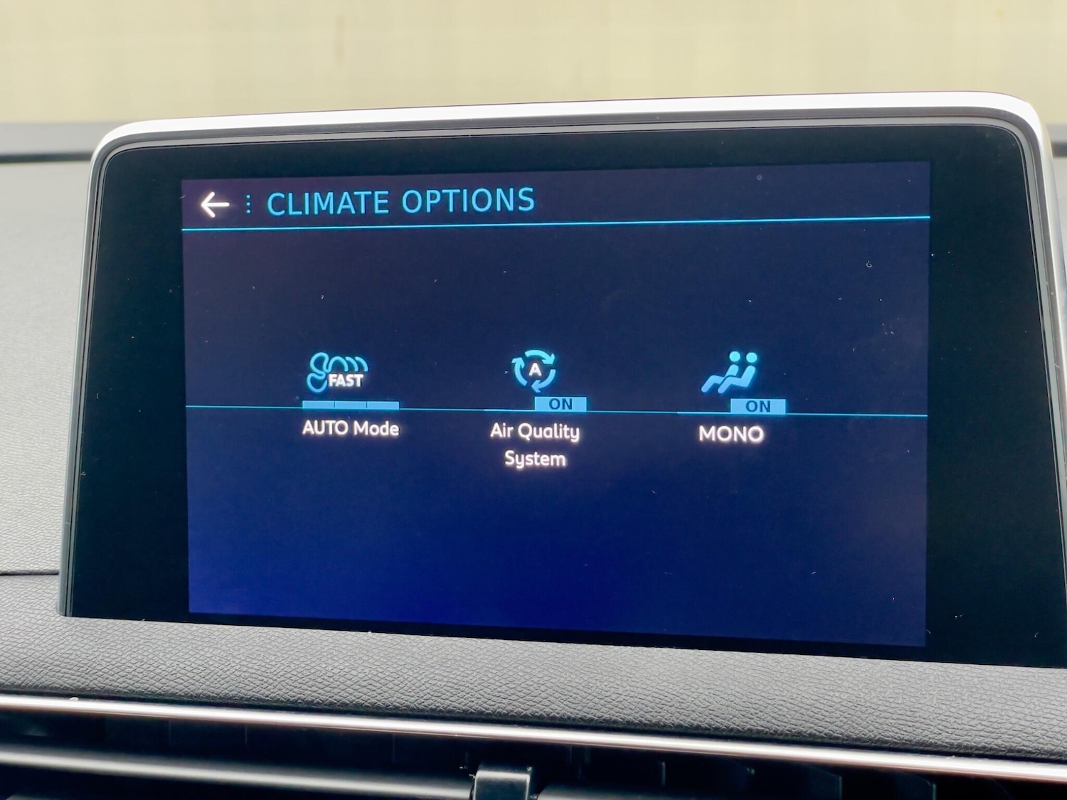 Used Peugeot 3008 2017 for sale - 77625574: Photo 57