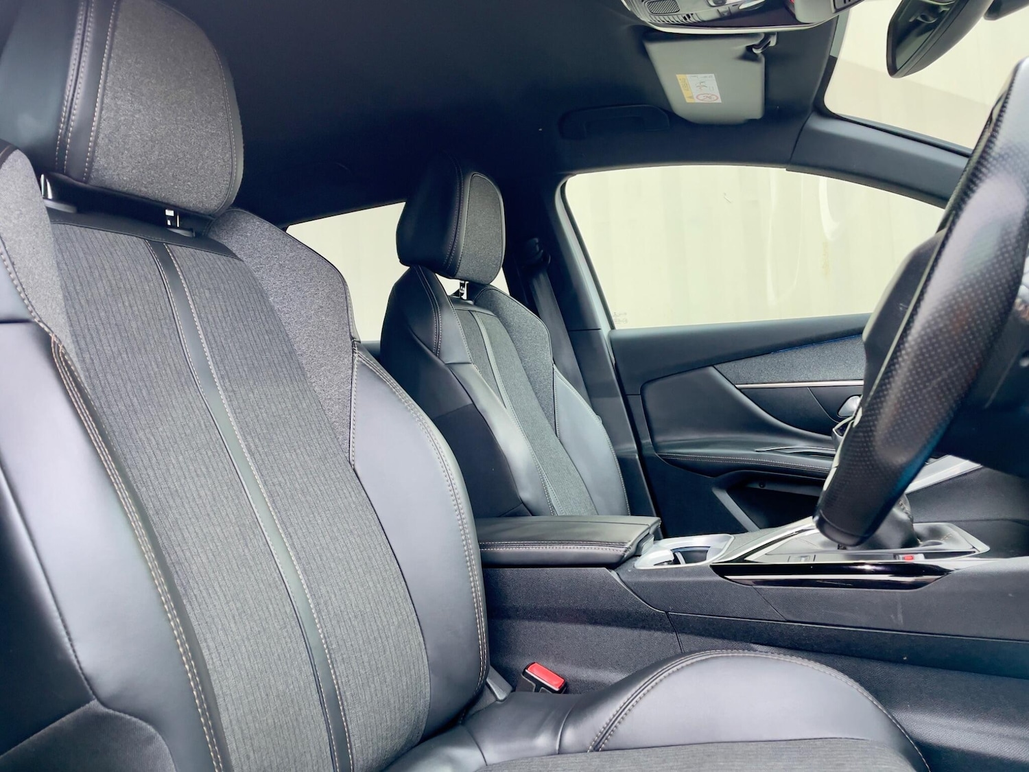 Used Peugeot 3008 2017 for sale - 77625574: Photo 7